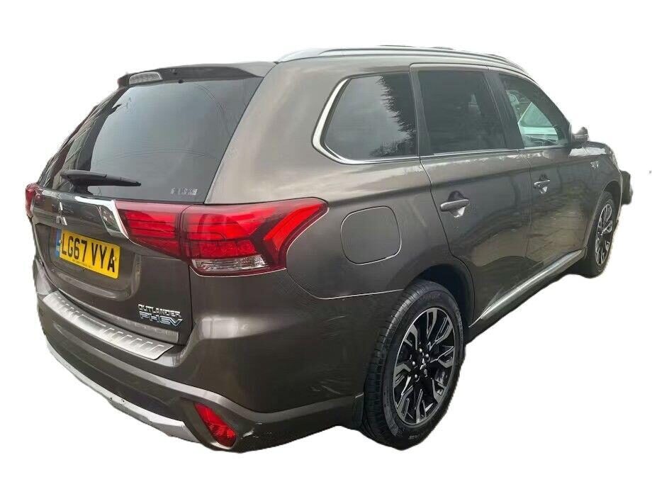 Used Mitsubishi Outlander 2017 for sale - 77719088: Photo 4