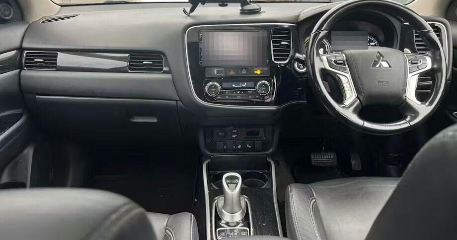 Used Mitsubishi Outlander 2017 for sale - 77719088: Photo 5