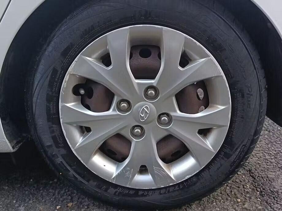 Used Hyundai i10 2014 for sale - 77382236: Photo 11