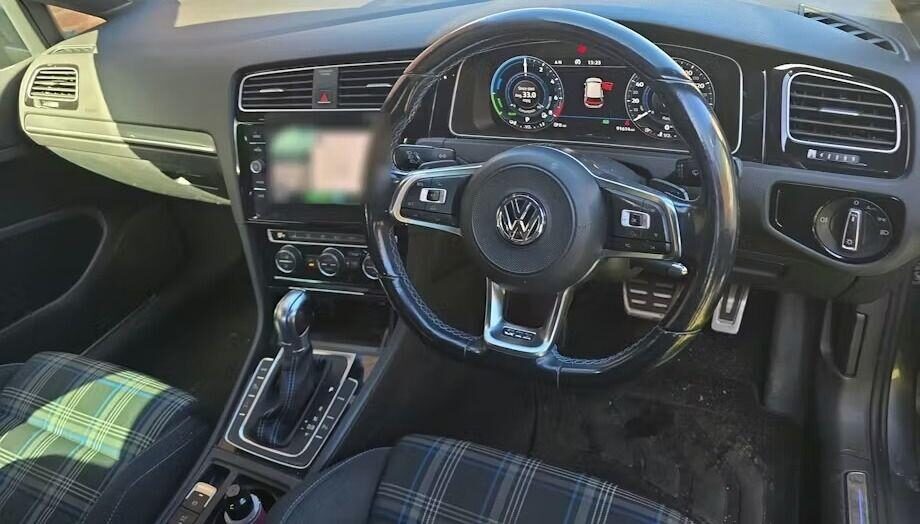 Used Volkswagen Golf 2018 for sale - 78070102: Photo 16