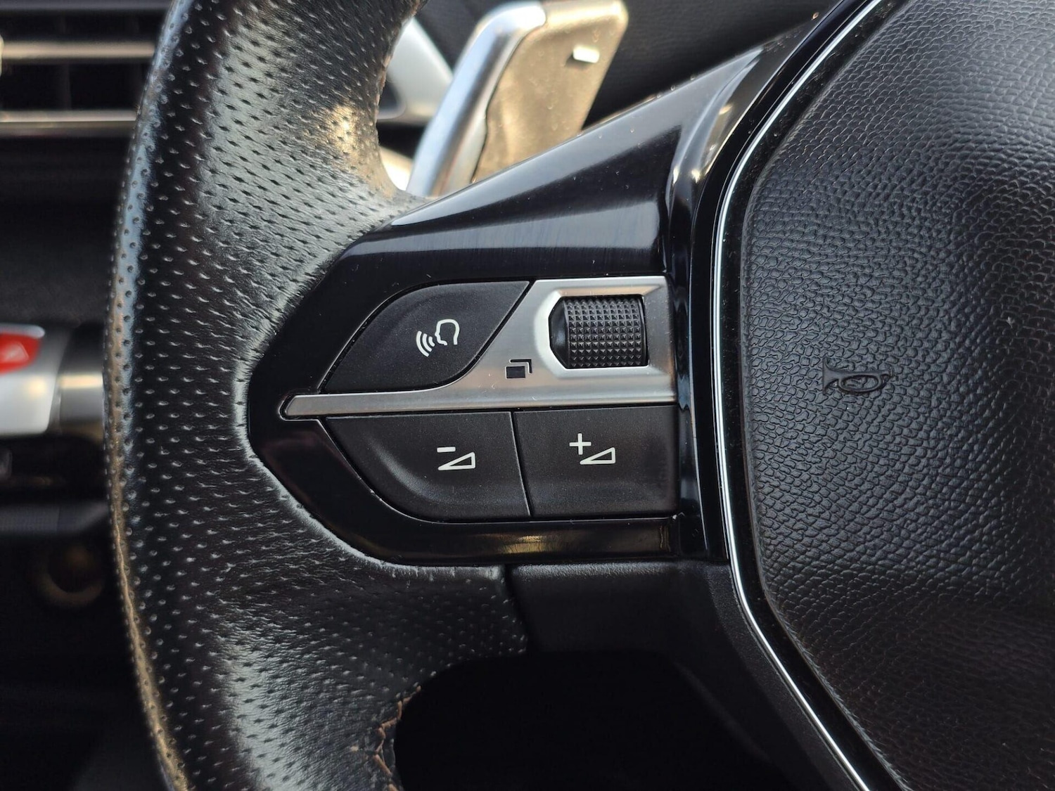 Used Peugeot 5008 2020 for sale - 77679803: Photo 24