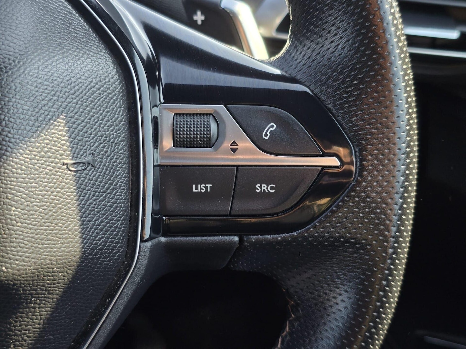 Used Peugeot 5008 2020 for sale - 77679803: Photo 25