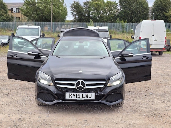 Used Mercedes-Benz C Class 2015 for sale - 75705059: Photo 28