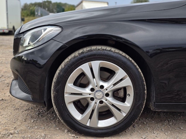 Used Mercedes-Benz C Class 2015 for sale - 75705059: Photo 29