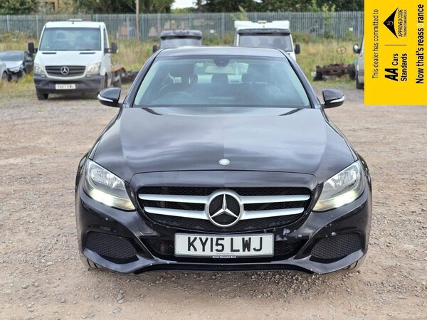 Used Mercedes-Benz C Class 2015 for sale - 75705059: Photo 2