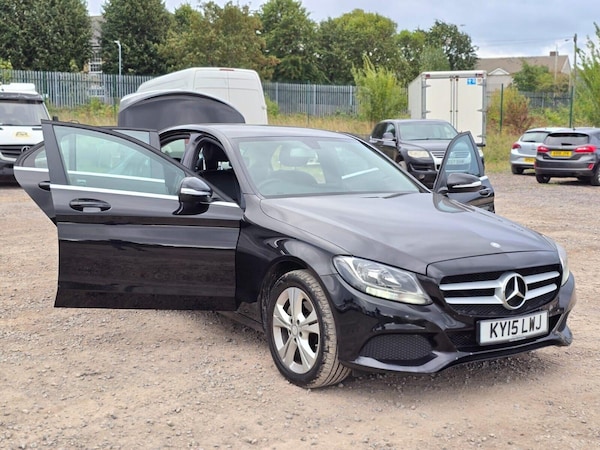 Used Mercedes-Benz C Class 2015 for sale - 75705059: Photo 32