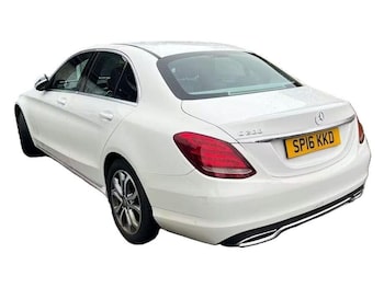 Used Mercedes-Benz C Class 2016 for sale - 77744468: Photo