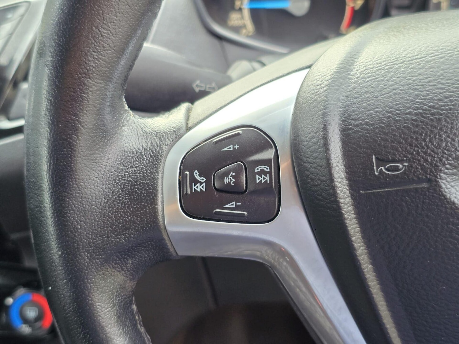 Used Ford Fiesta 2014 for sale - 75878256: Photo 27