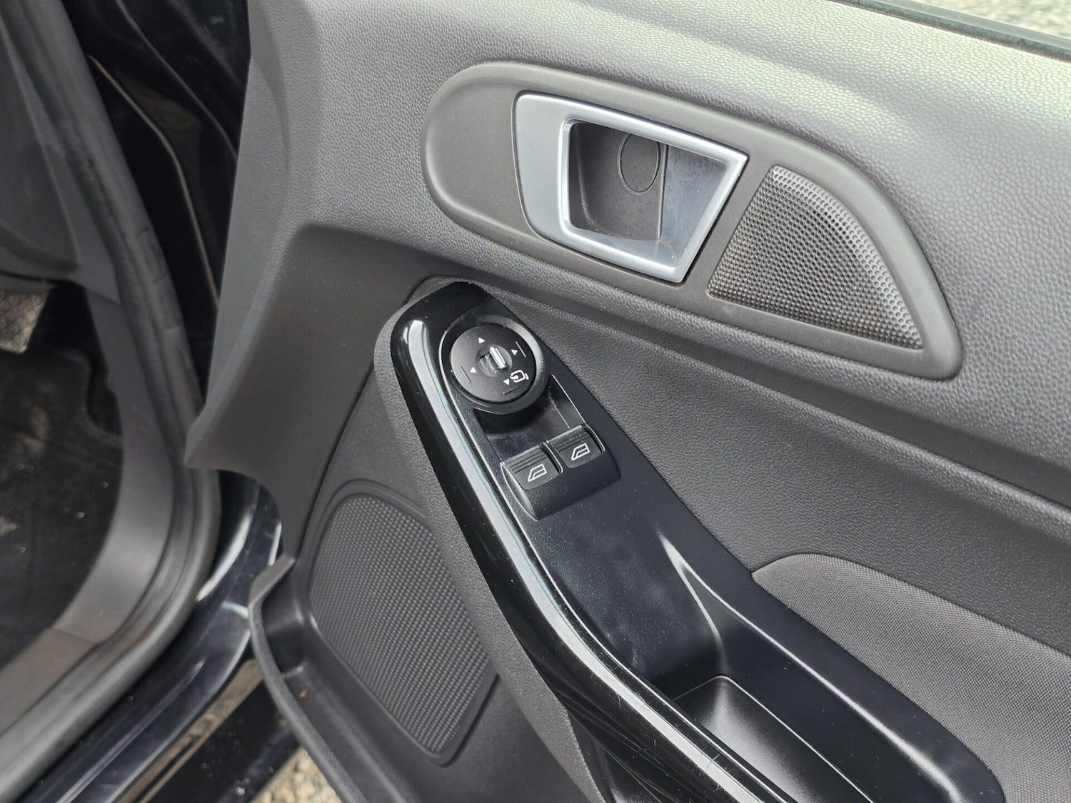 Used Ford Fiesta 2014 for sale - 75878256: Photo 29