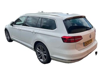 Used Volkswagen Passat 2019 for sale - 78531530: Photo