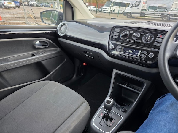 Used Volkswagen up! 2013 for sale - 75425921: Photo 51