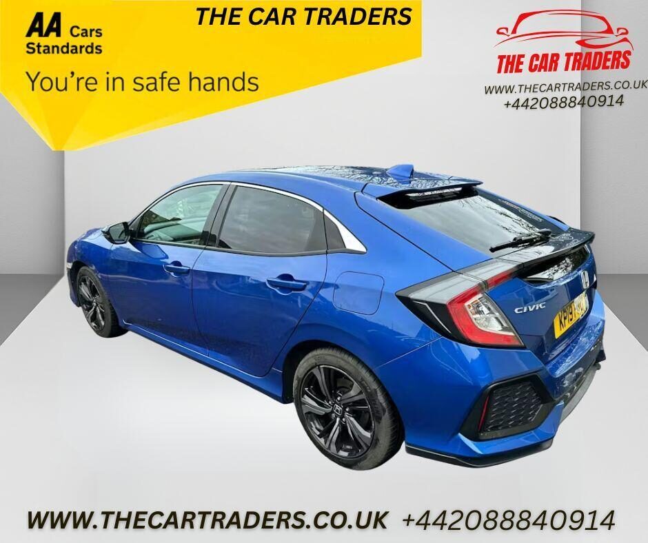 Used Honda Civic 2019 for sale - 76961682: Photo 3