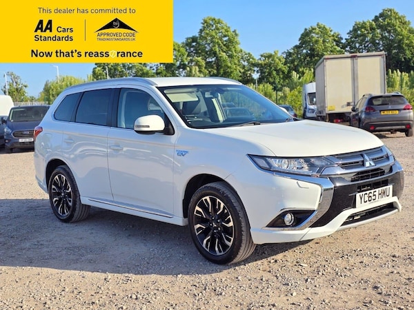 Used Mitsubishi Outlander 2015 for sale - 75054193: Photo 1