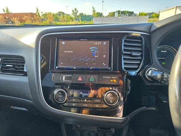 Used Mitsubishi Outlander 2015 for sale - 75054193: Photo 40