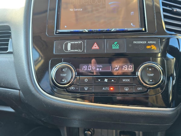 Used Mitsubishi Outlander 2015 for sale - 75054193: Photo 41