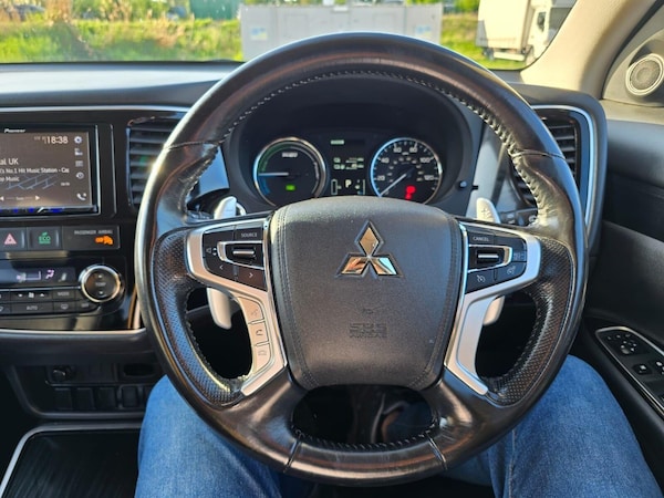 Used Mitsubishi Outlander 2015 for sale - 75054193: Photo 46