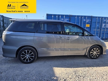 Used Toyota Estima undefined for sale - 79101581: Photo