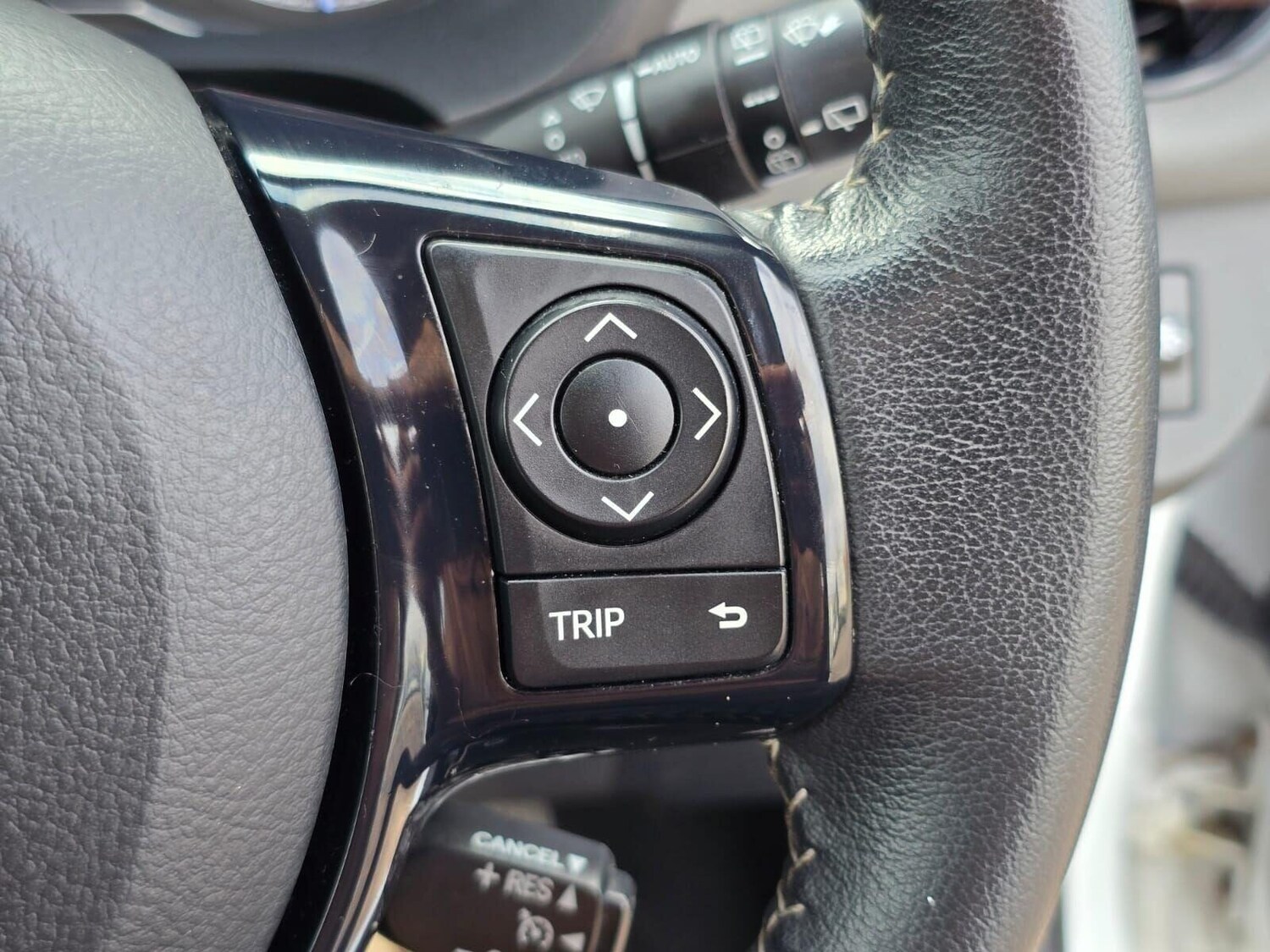 Used Toyota Yaris 2017 for sale - 76069803: Photo 27