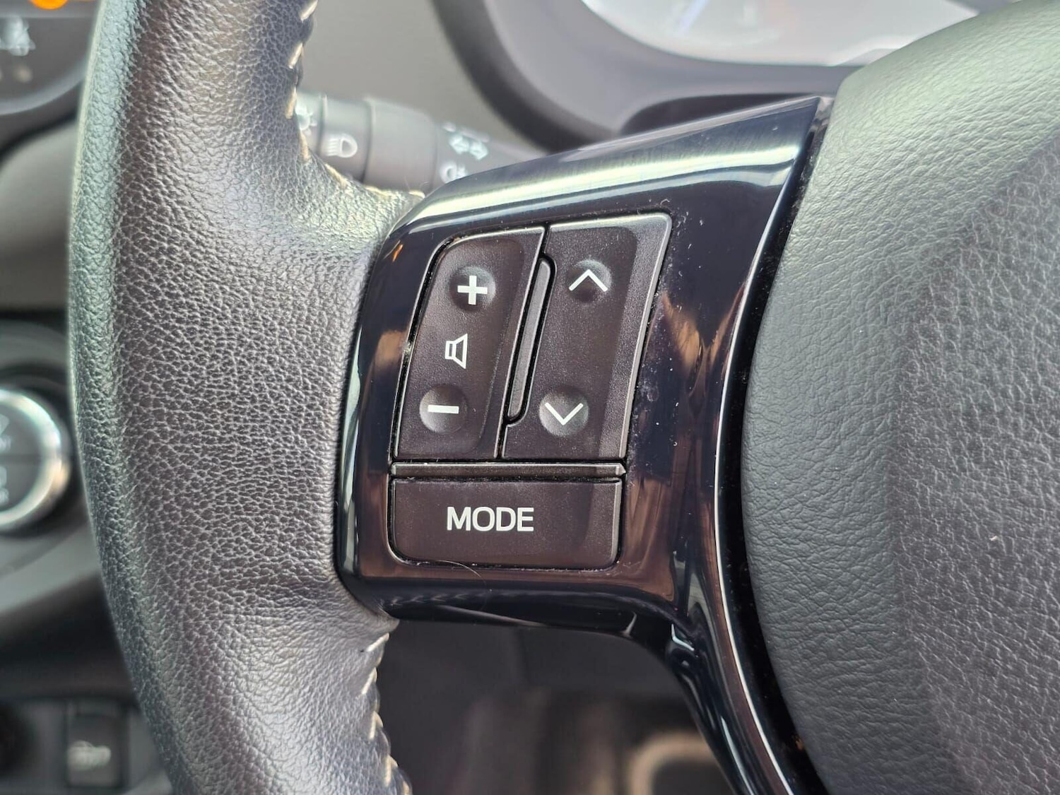 Used Toyota Yaris 2017 for sale - 76069803: Photo 28