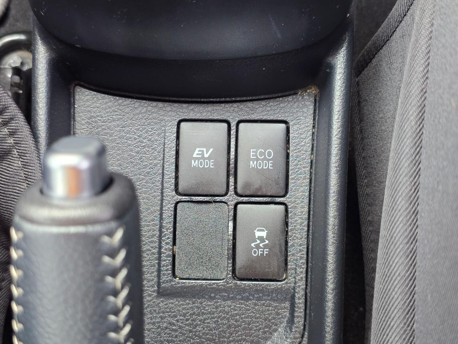 Used Toyota Yaris 2017 for sale - 76069803: Photo 61