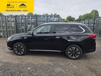 Used Mitsubishi Outlander 2017 for sale - 78906812: Photo