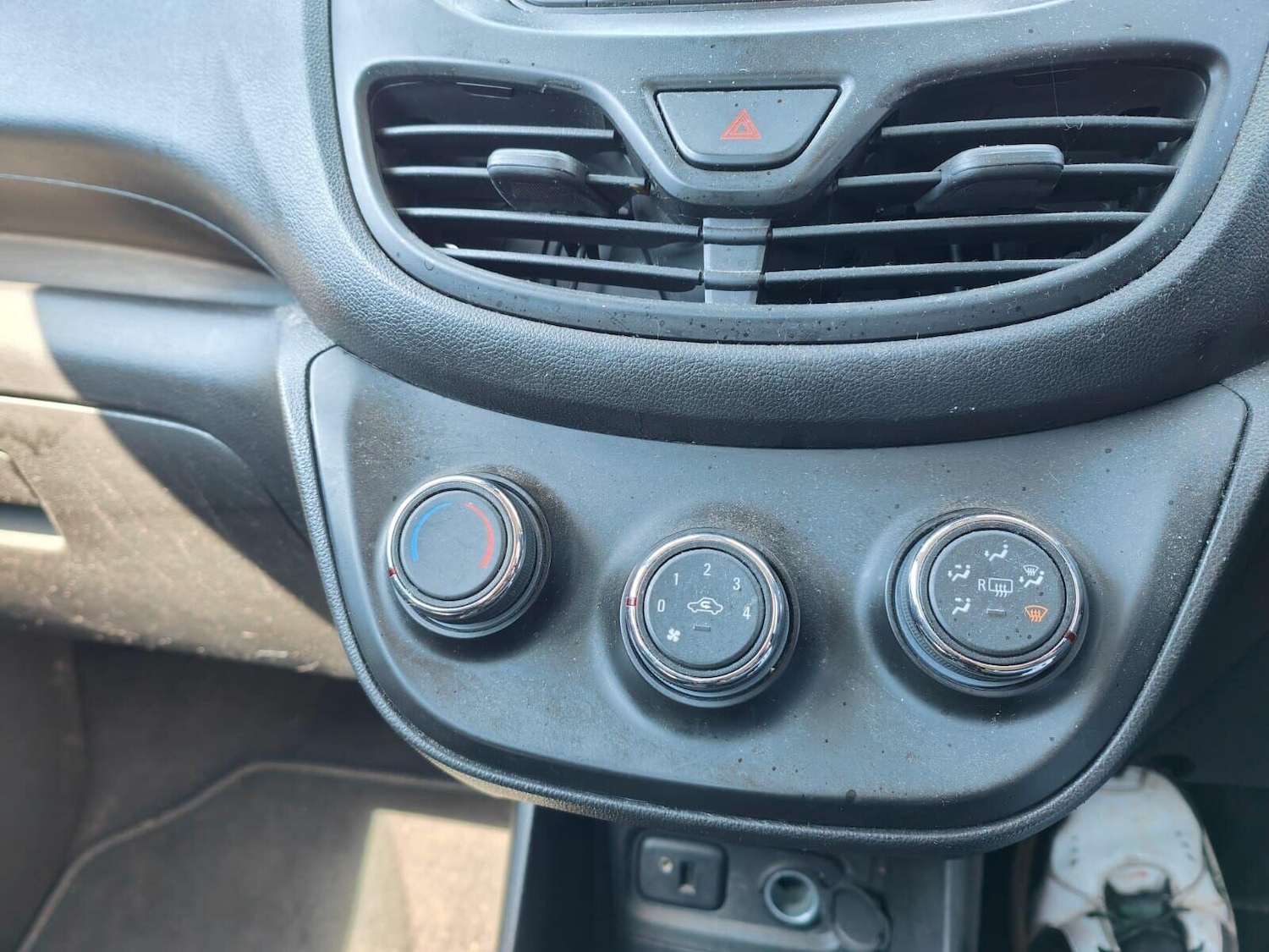 Used Vauxhall Viva 2016 for sale - 77249702: Photo 26