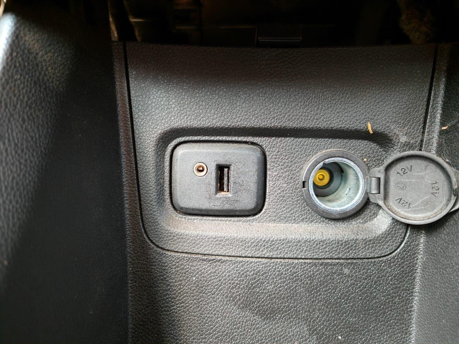 Used Vauxhall Viva 2016 for sale - 77249702: Photo 30