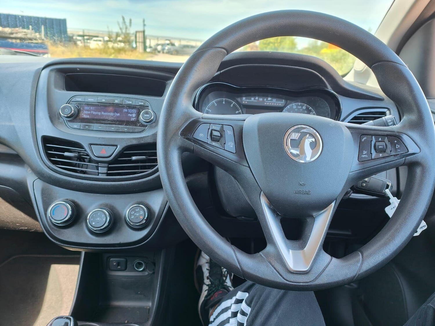 Used Vauxhall Viva 2016 for sale - 77249702: Photo 35