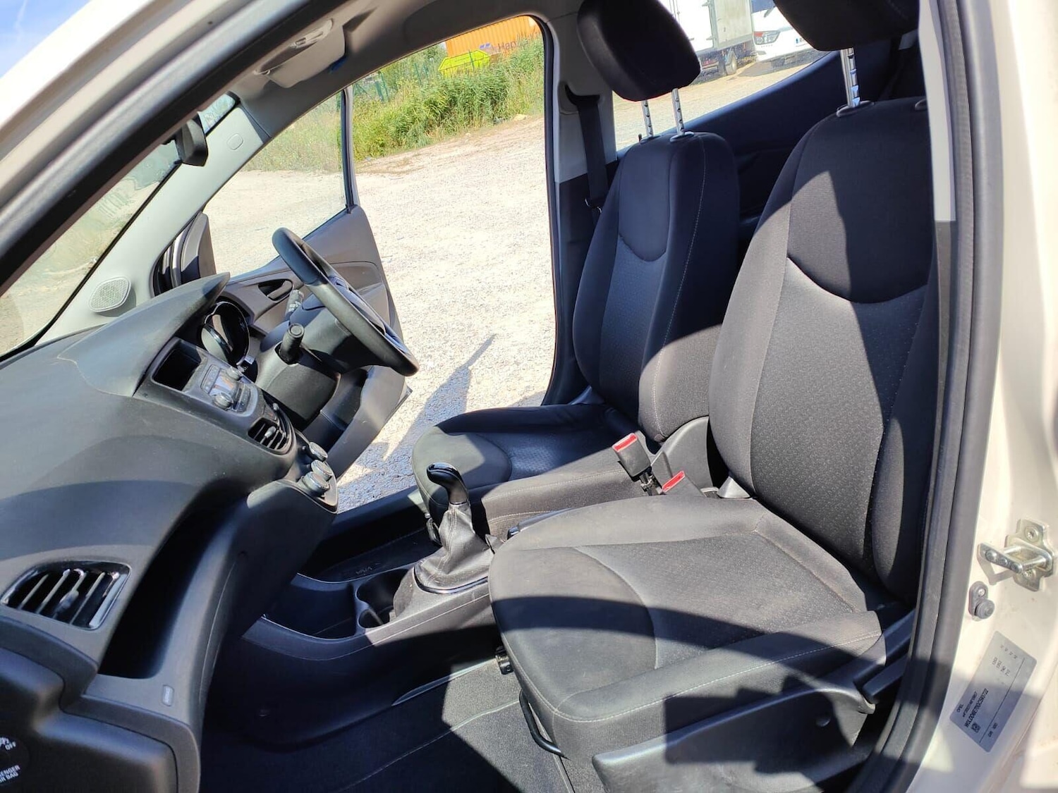 Used Vauxhall Viva 2016 for sale - 77249702: Photo 38