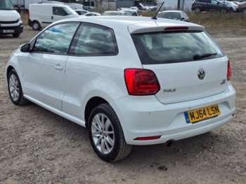Used Volkswagen Polo 2014 for sale - 75054203: Photo