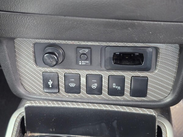 Used Mitsubishi Outlander 2018 for sale - 75583147: Photo 30