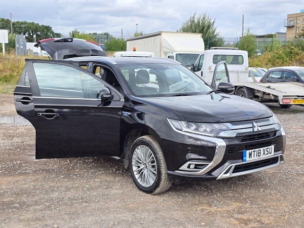 Used Mitsubishi Outlander 2018 for sale - 75583147: Photo 6