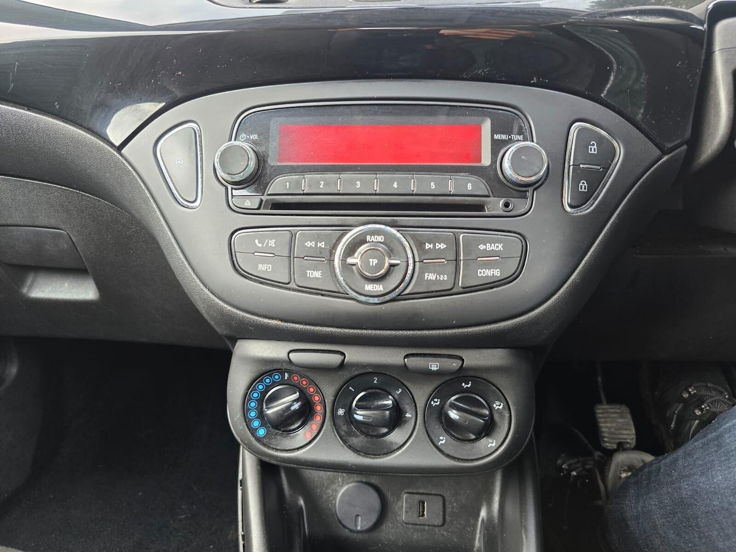 Vehicle 24