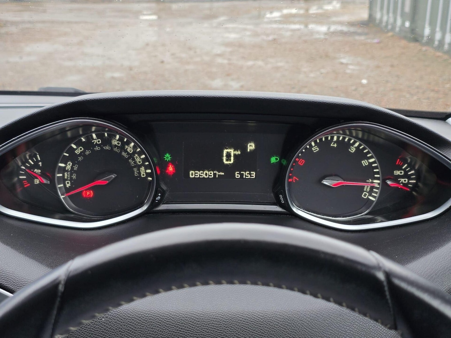 Used Peugeot 308 2016 for sale - 77283949: Photo 32