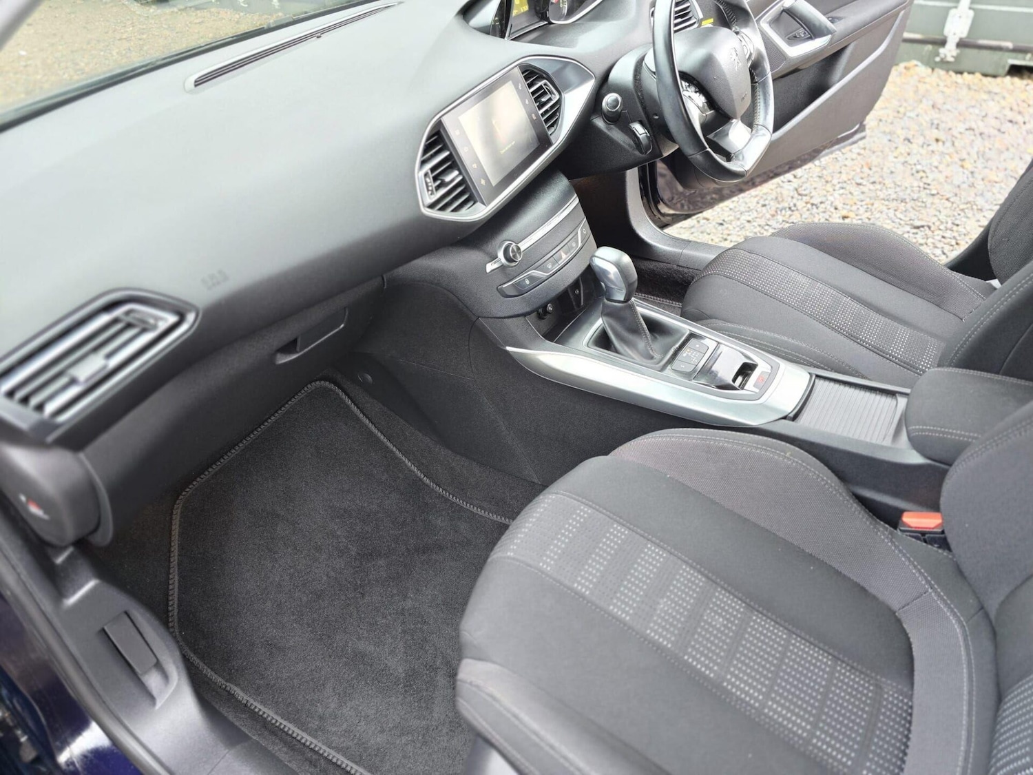 Used Peugeot 308 2016 for sale - 77283949: Photo 37