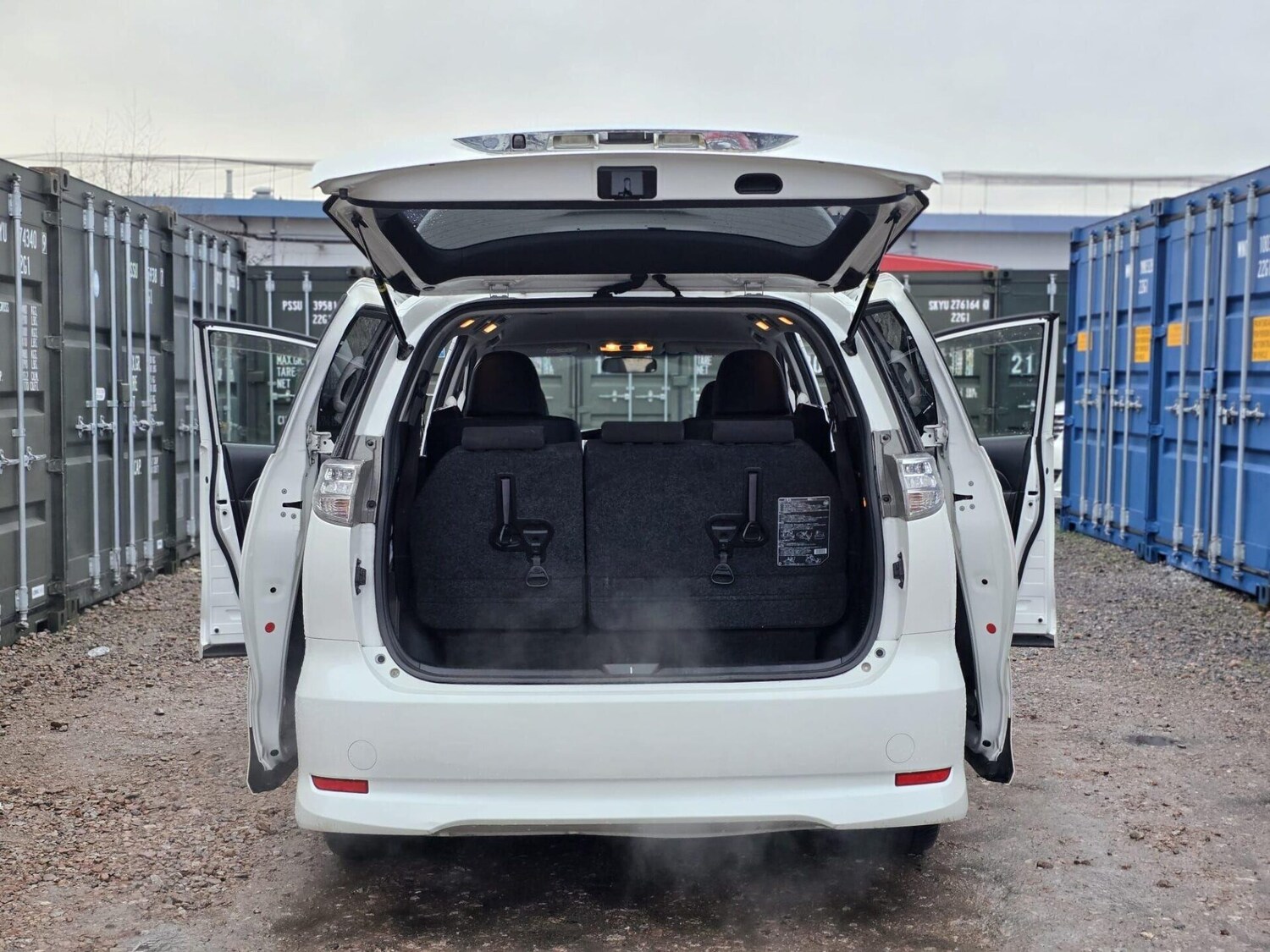 Used Toyota Estima 2015 for sale - 77582425: Photo 36