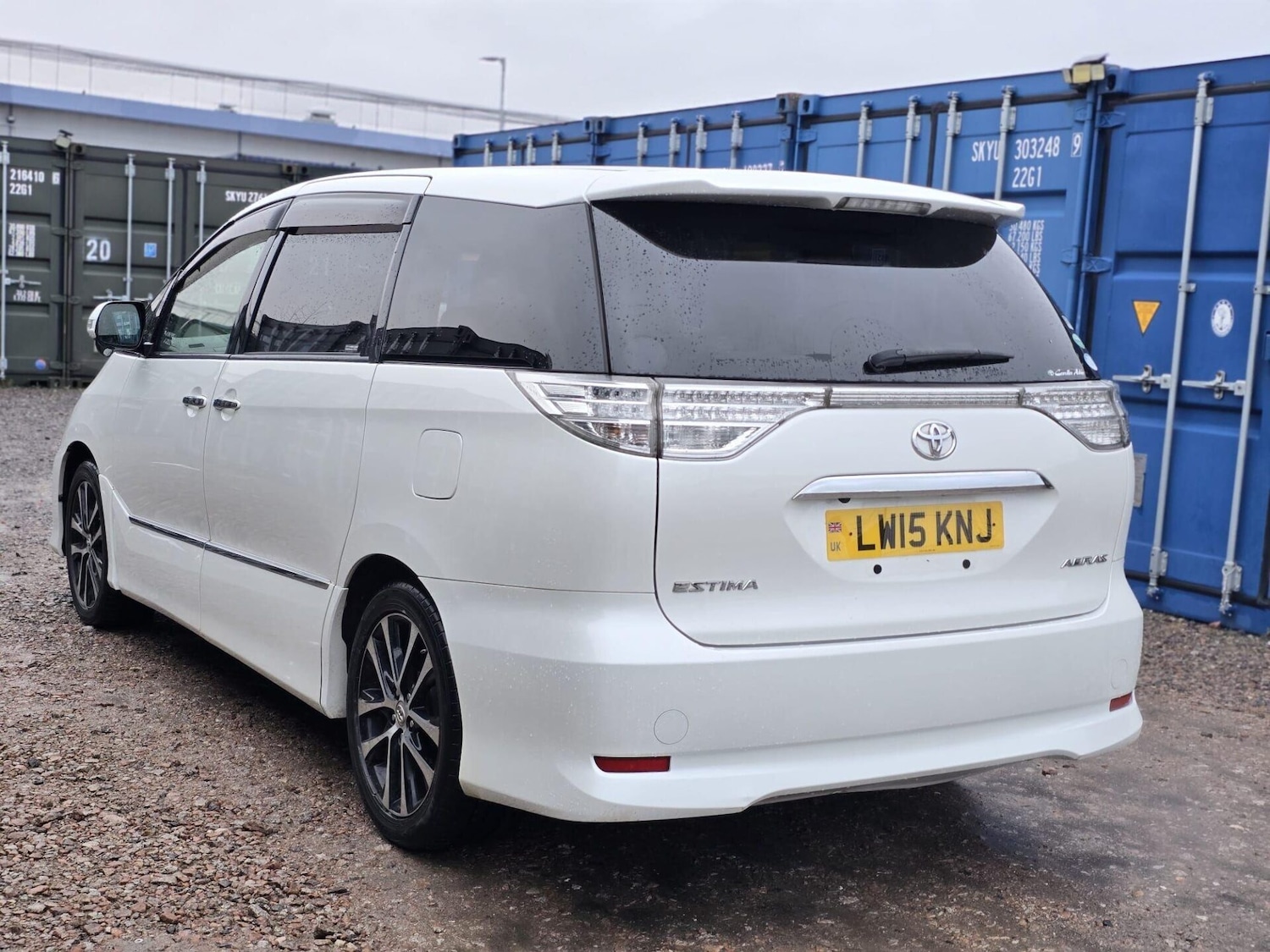 Used Toyota Estima 2015 for sale - 77582425: Photo 4