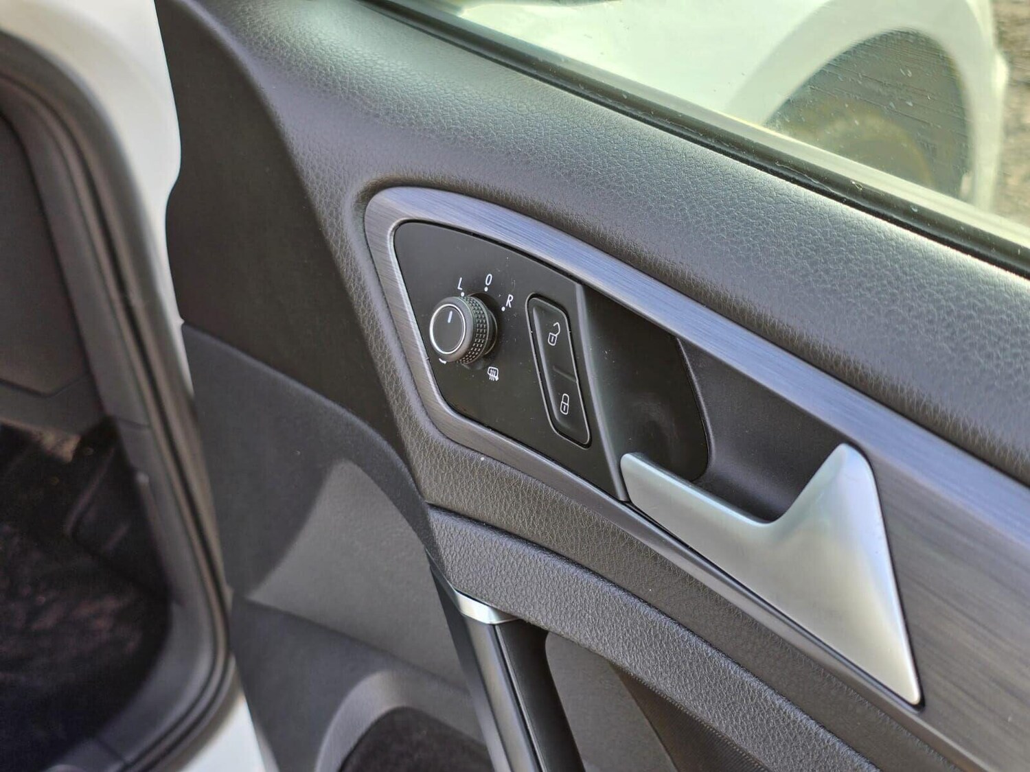 Used Volkswagen Golf 2020 for sale - 76428819: Photo 31