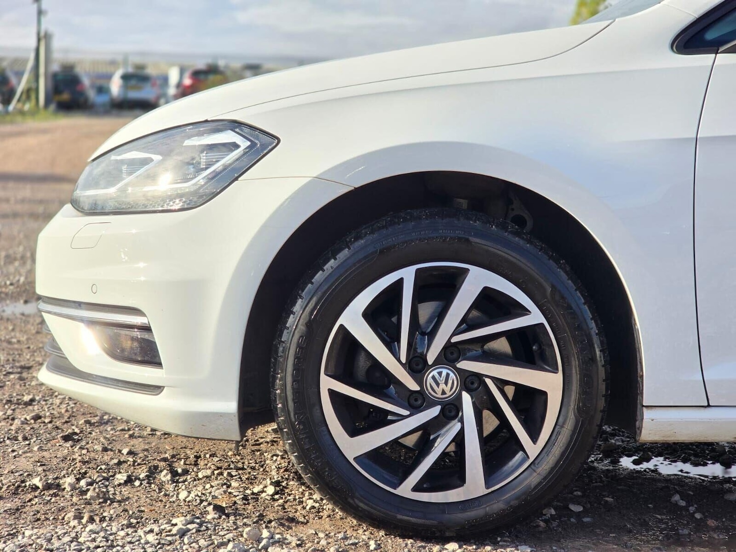 Used Volkswagen Golf 2020 for sale - 76428819: Photo 32