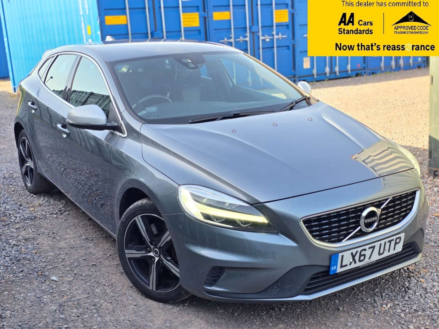 Volvo V40