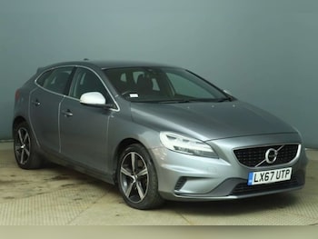 Used Volvo V40 2017 for sale - 78953394: Photo