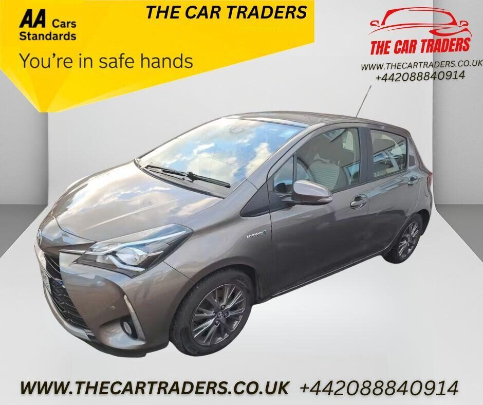 Used Toyota Yaris 2017 for sale - 76922779: Photo 2