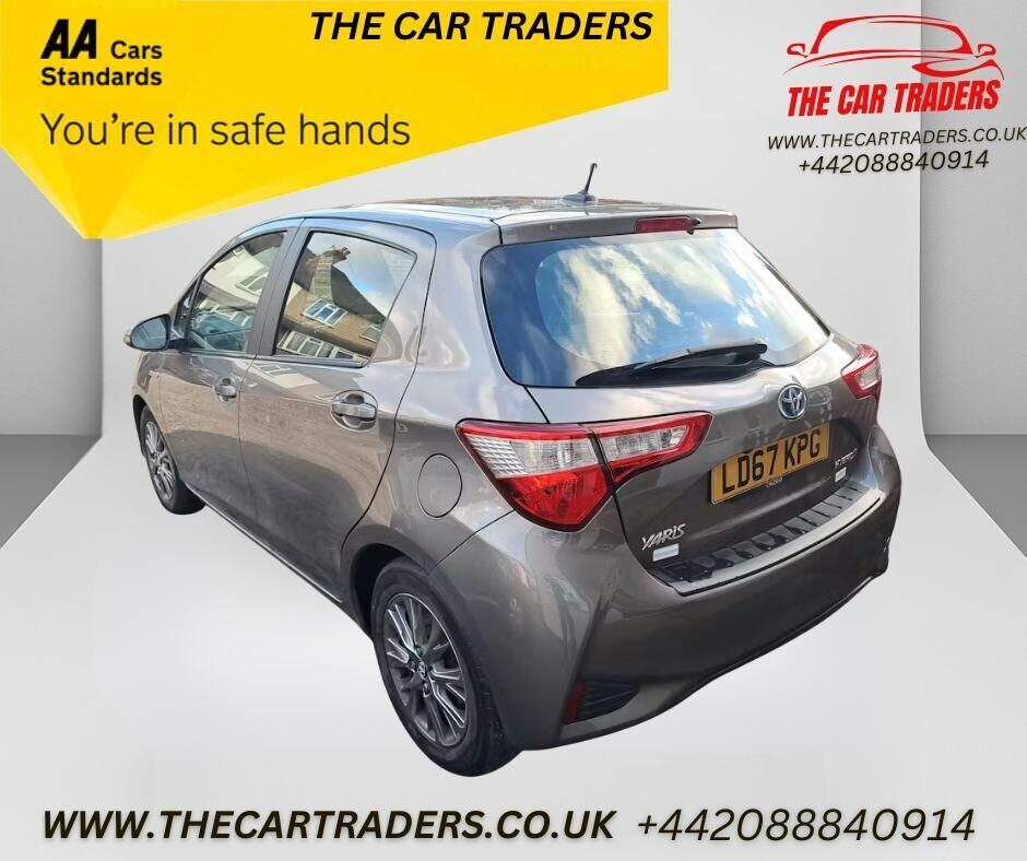 Used Toyota Yaris 2017 for sale - 76922779: Photo 3