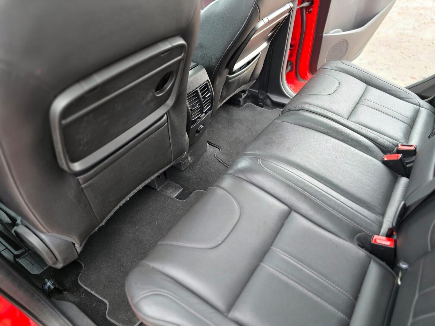 Used Ford Kuga 2015 for sale - 77764148: Photo 40