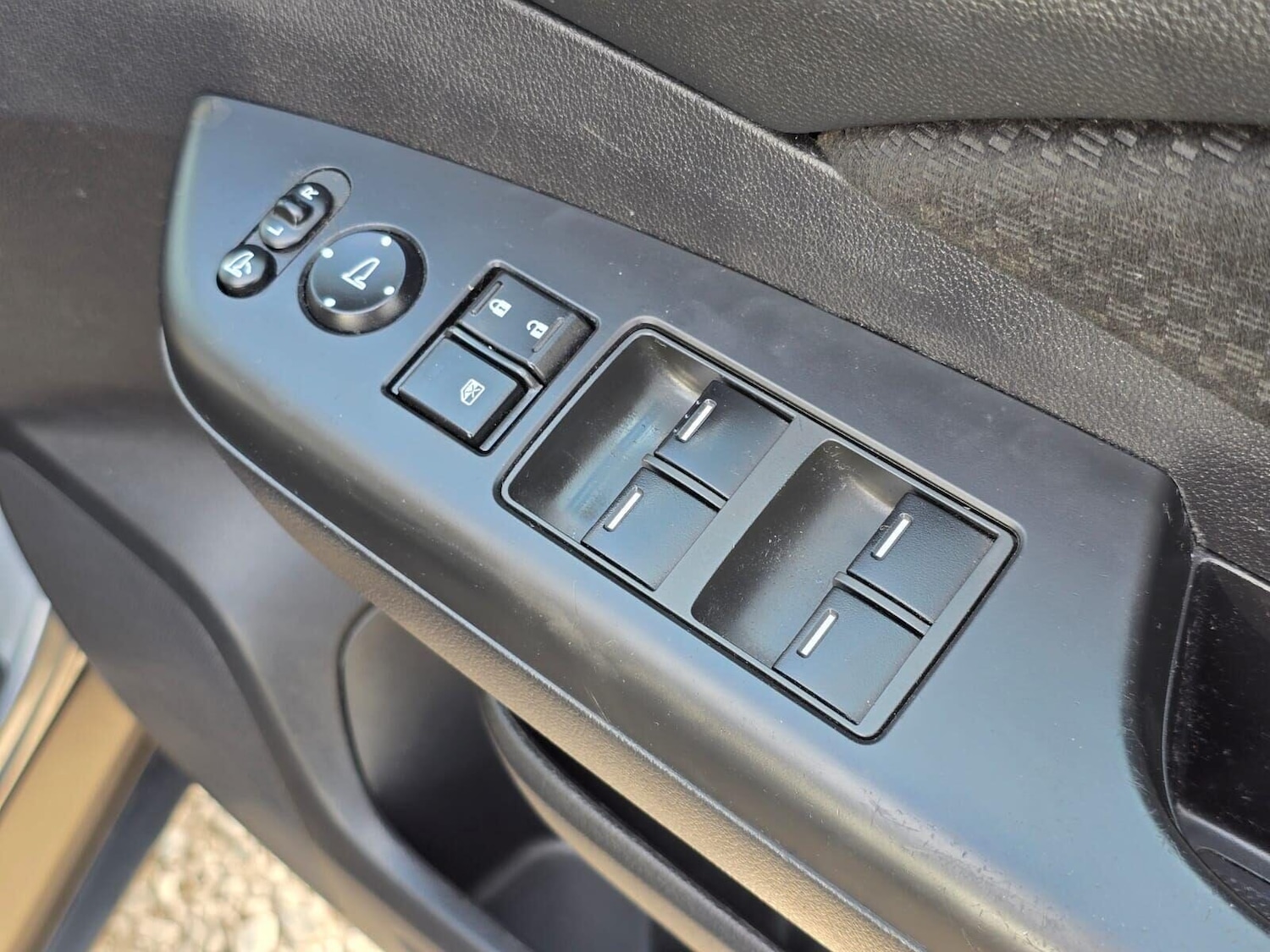 Vehicle 27