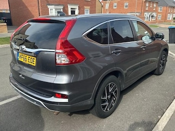 Used Honda CR-V 2017 for sale - 75517160: Photo