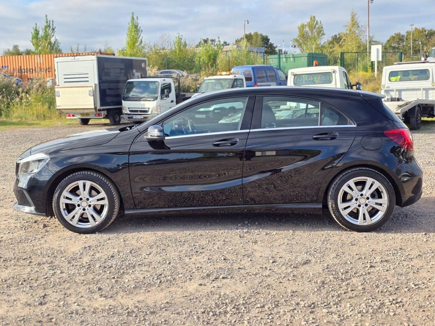 Used Mercedes-Benz A-Class 2017 for sale - 76403351: Photo 12
