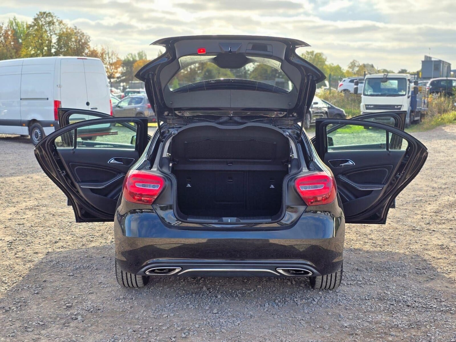 Used Mercedes-Benz A-Class 2017 for sale - 76403351: Photo 39