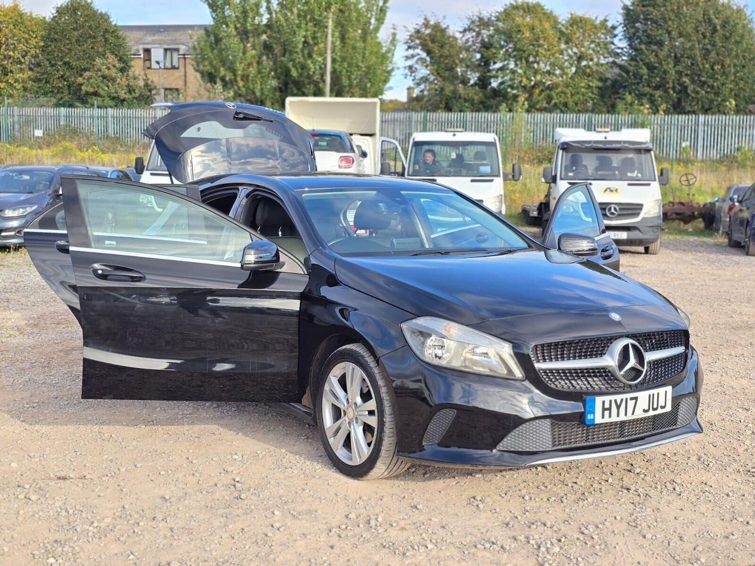 Used Mercedes-Benz A-Class 2017 for sale - 76403351: Photo 5