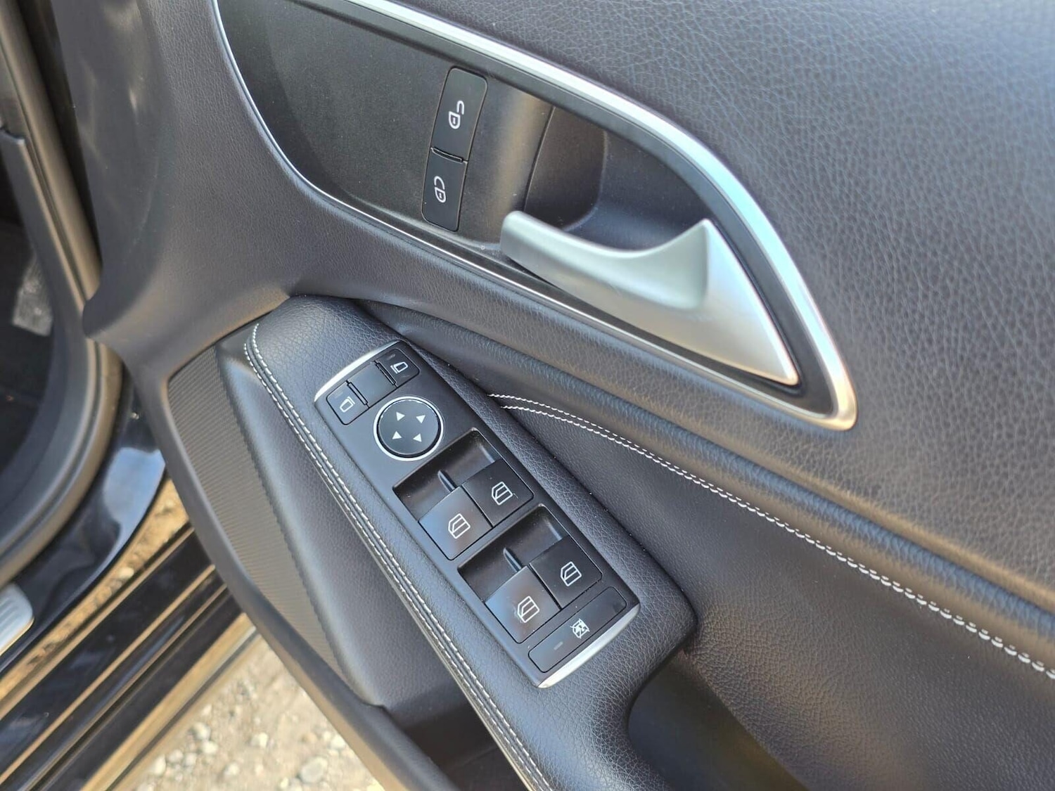 Used Mercedes-Benz A-Class 2017 for sale - 76403351: Photo 60